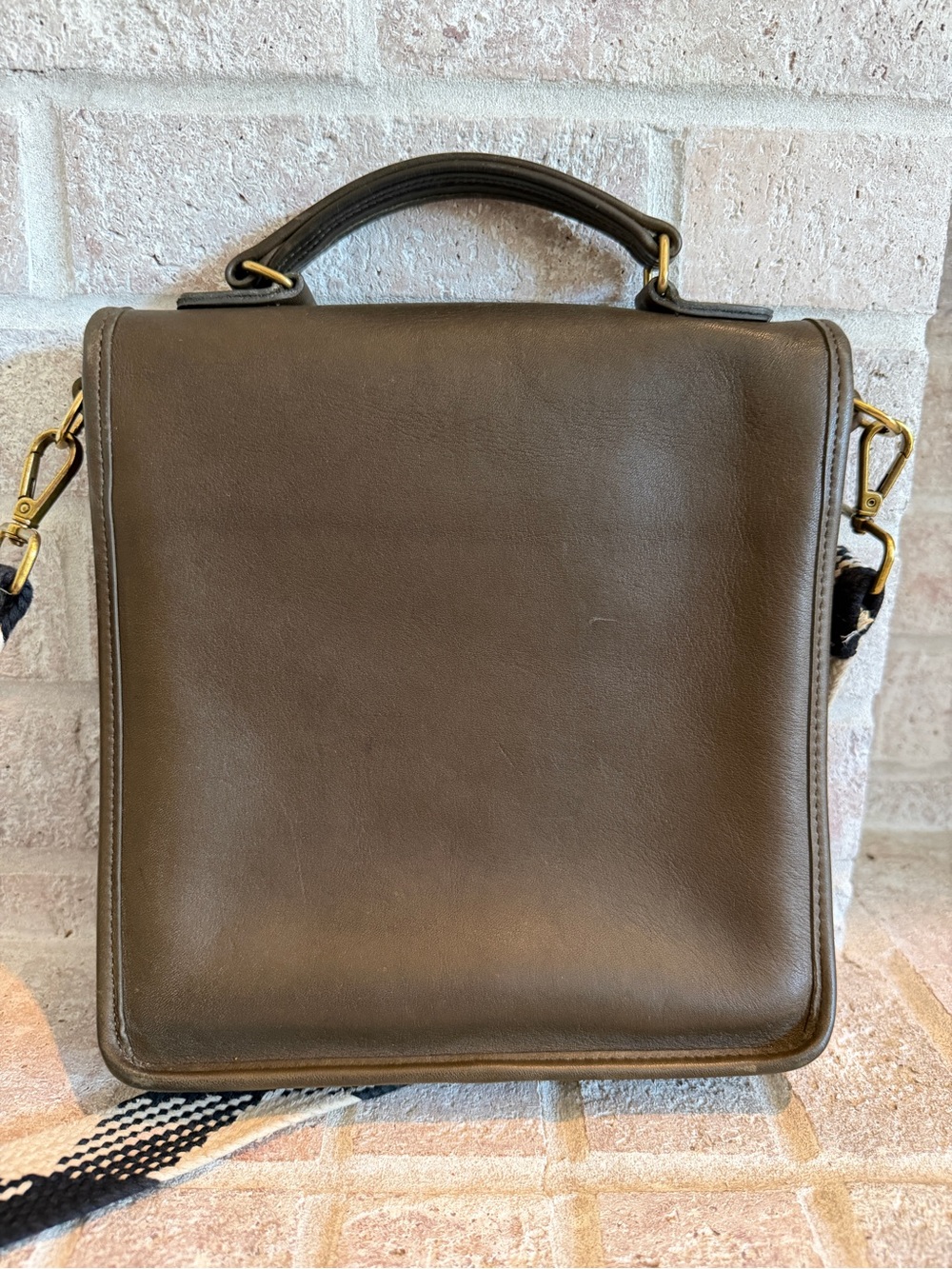 Coach Vintage Station Bag - Picture 2 of 6